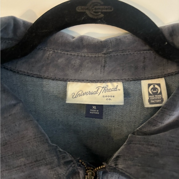 Universal Thread Jacket - Picture 2 of 3